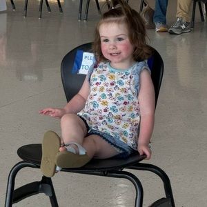 Meet your Posher, Danielle